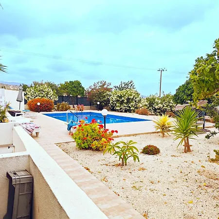 A Heaven On Earth ενας επιγειος παραδεισος *