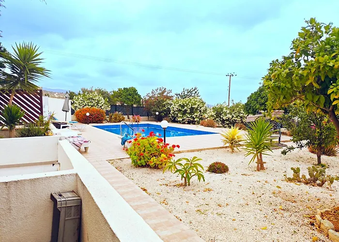 A Heaven On Earth ενας επιγειος παραδεισος *